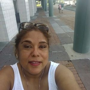 Meet your Posher, Lupe